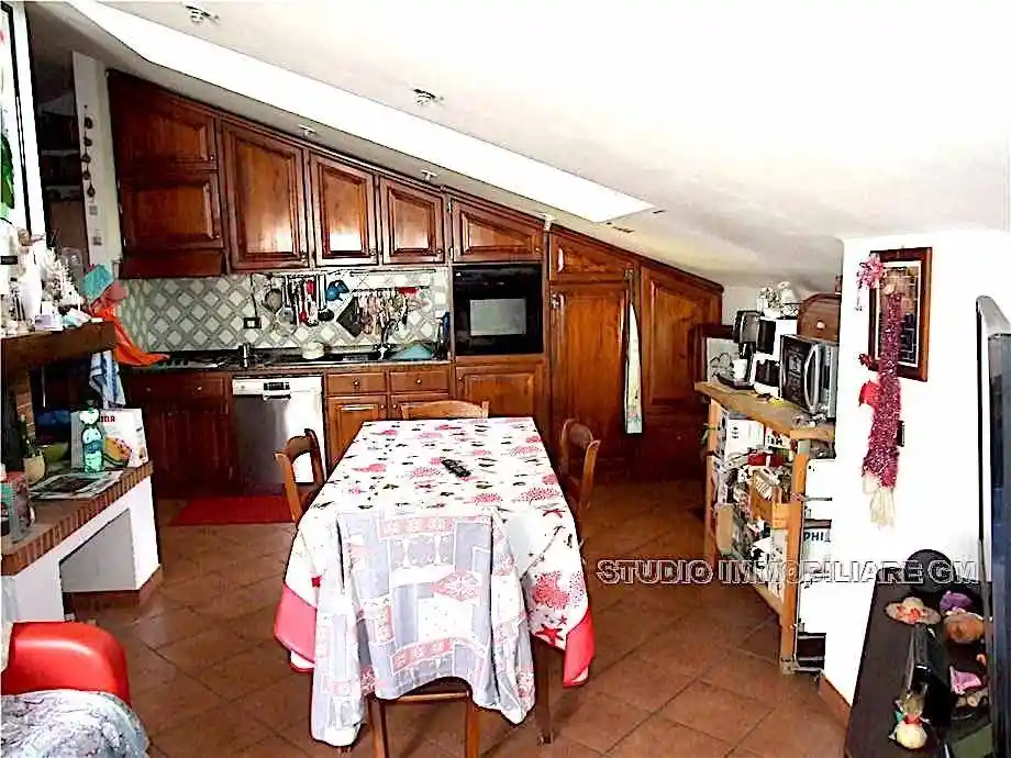 Villa in vendita a Prato