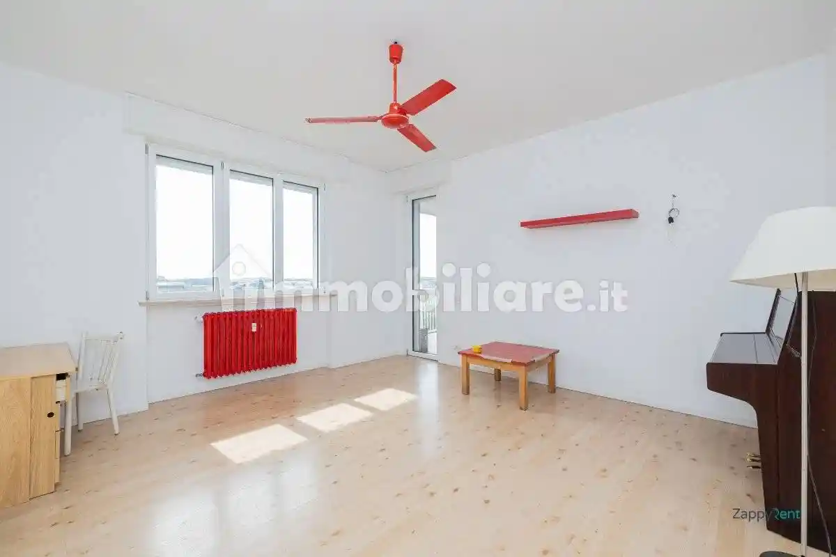 Appartamento in affitto a Baranzate