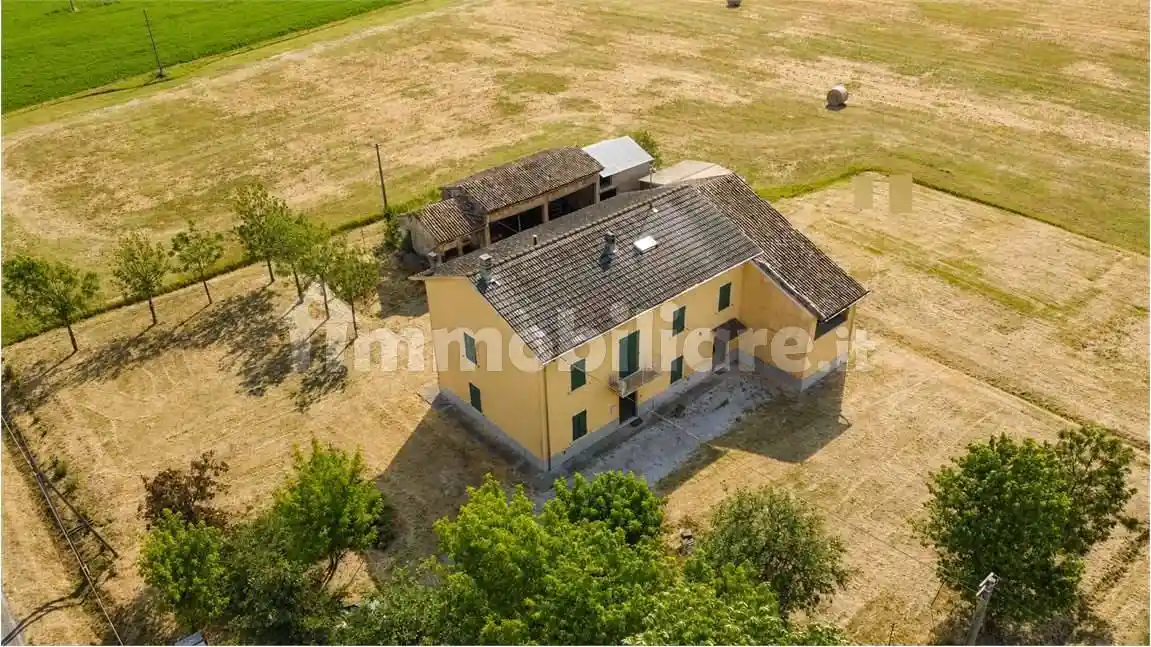 Villa in vendita a Fontanellato