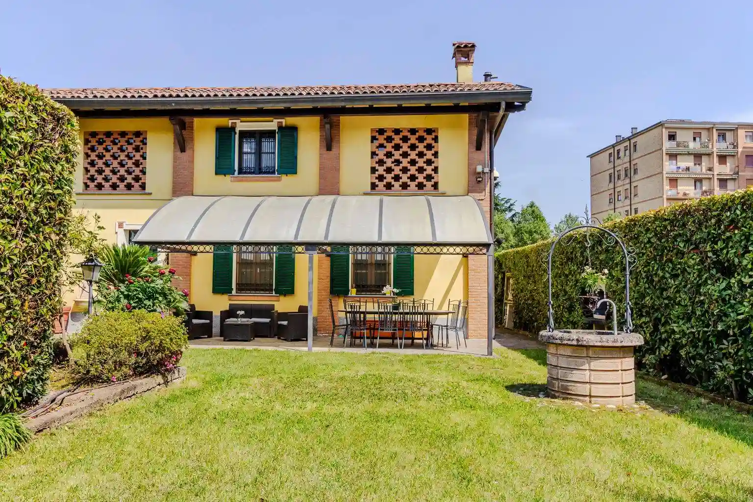 Villa - foto 2