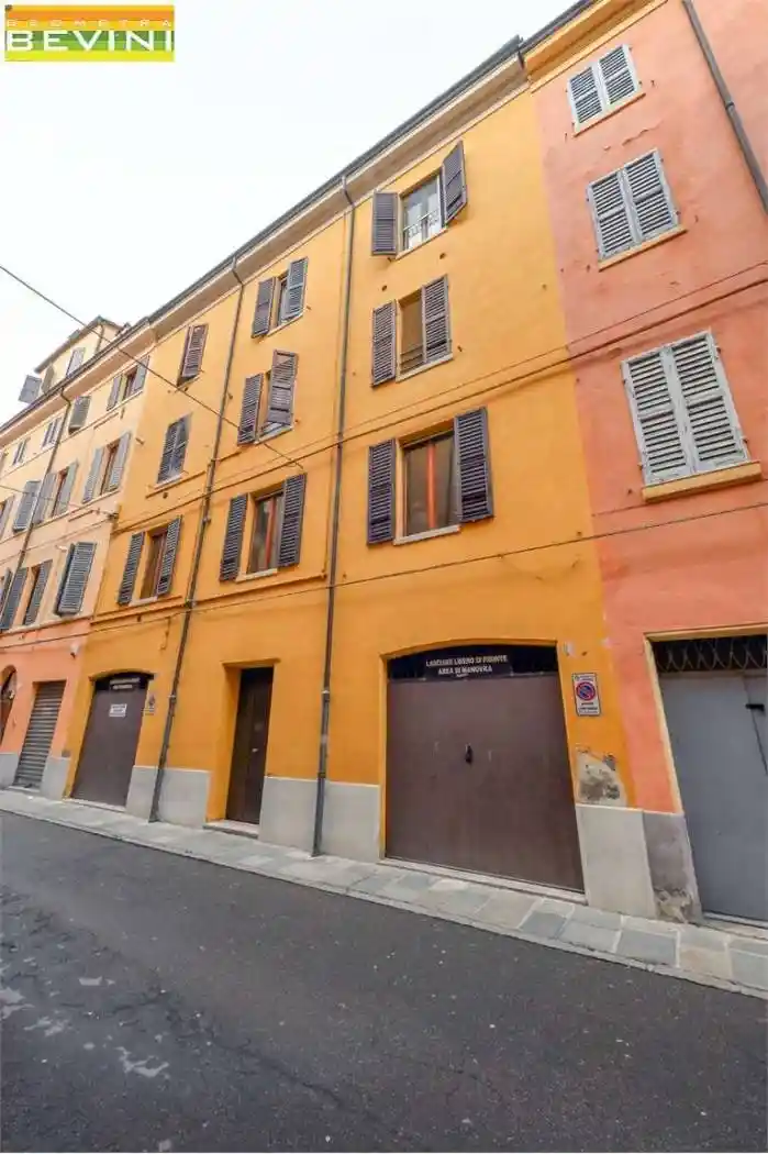 Appartamento in vendita a Modena