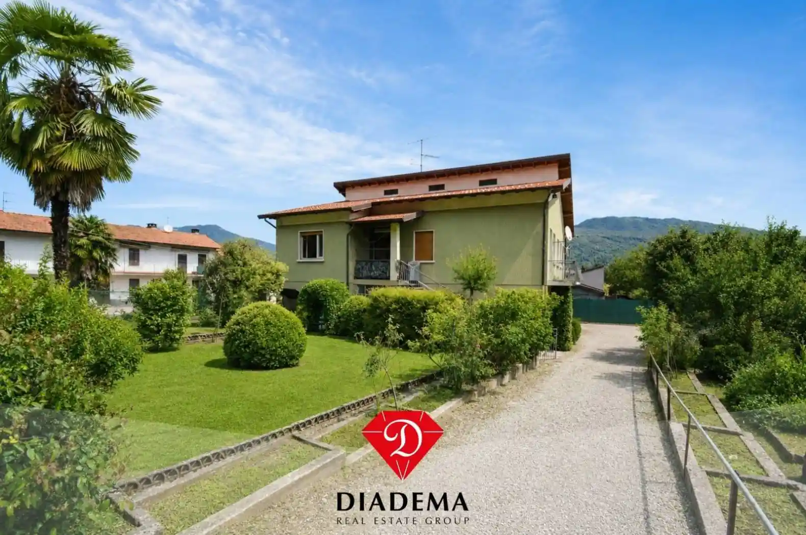 Villa in vendita a Besozzo