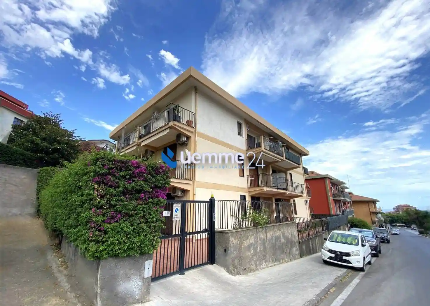 Appartamento in vendita a Sant'Agata li Battiati