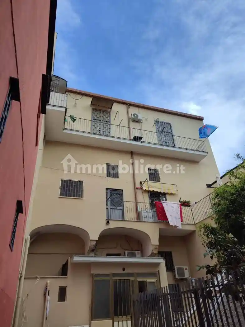 Casa indipendente in vendita a Torre del Greco