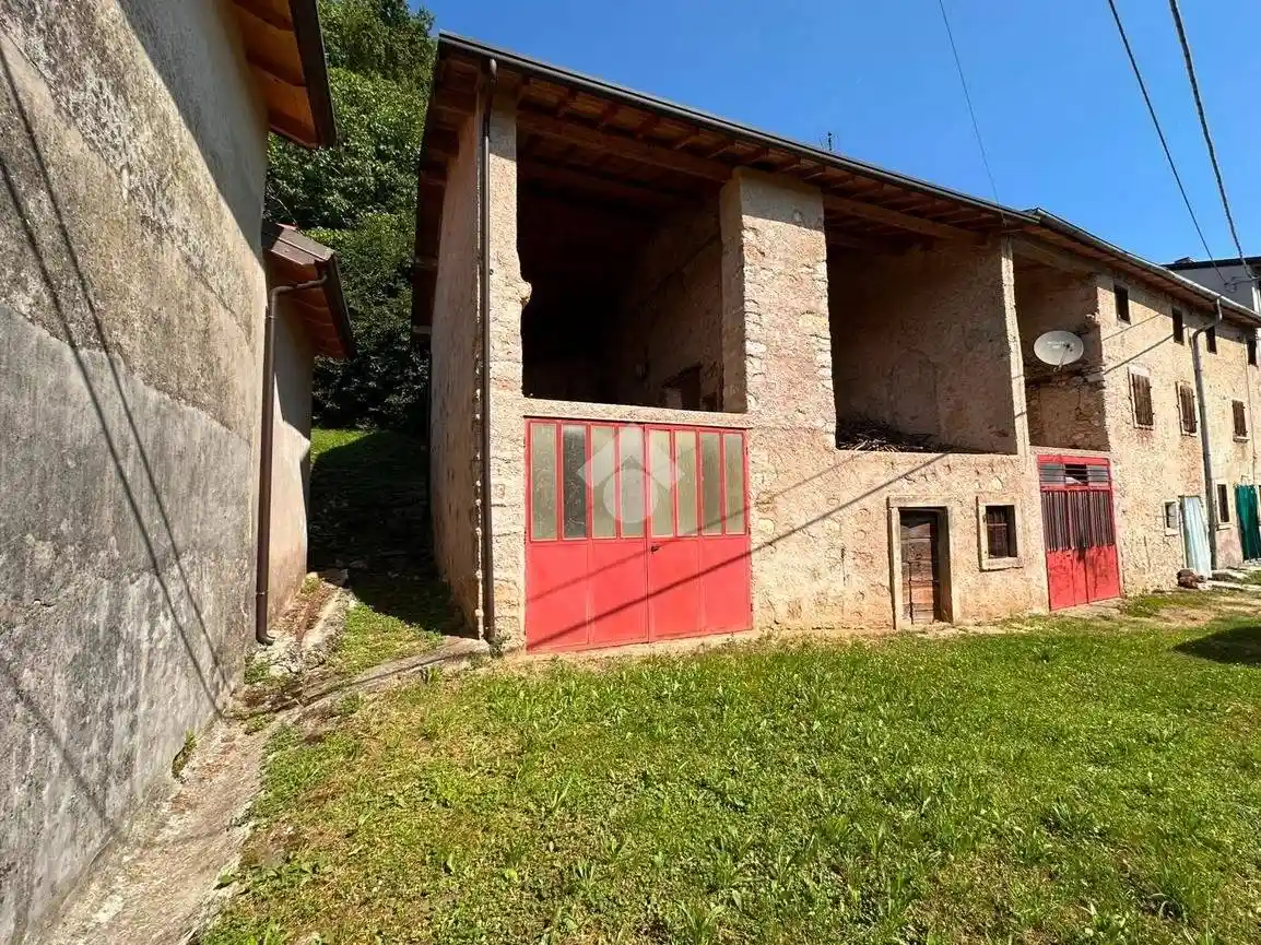 Rustico - Casale in vendita a Tregnago