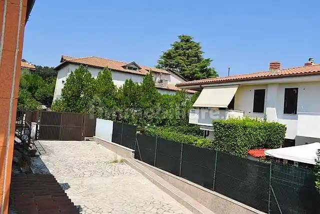 Appartamento in vendita a Rignano Flaminio