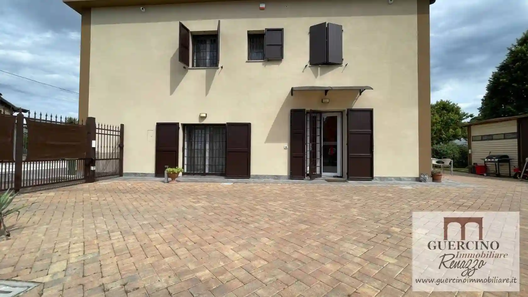 Villa - foto 2