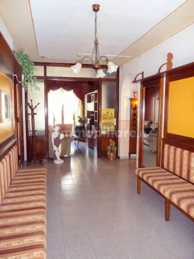 Palazzo - Edificio - foto 3