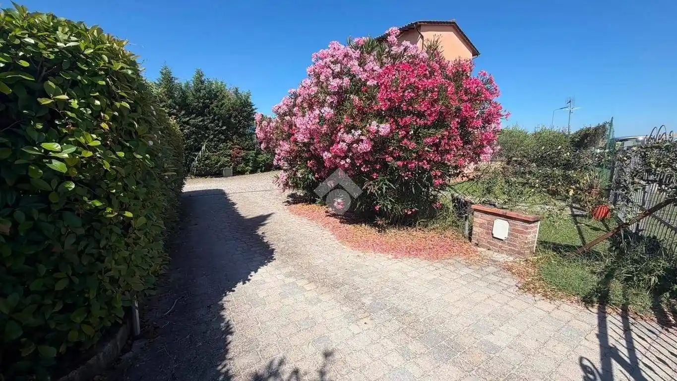 Casa indipendente in vendita a Fucecchio