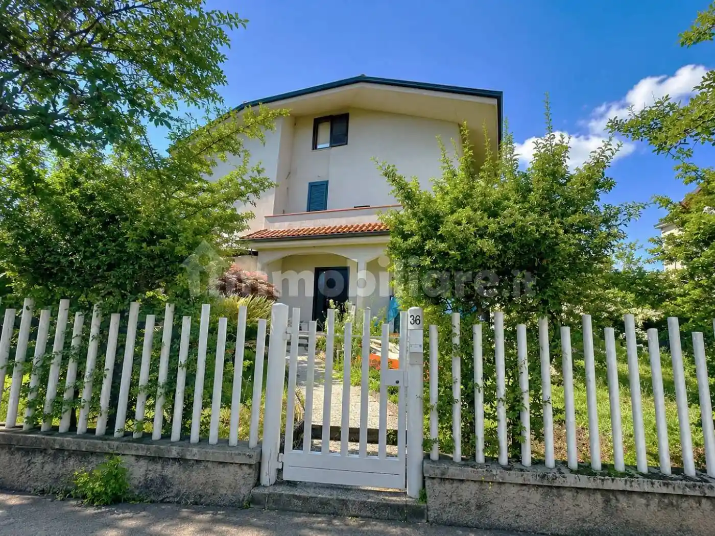 Villa in vendita a Muggiò