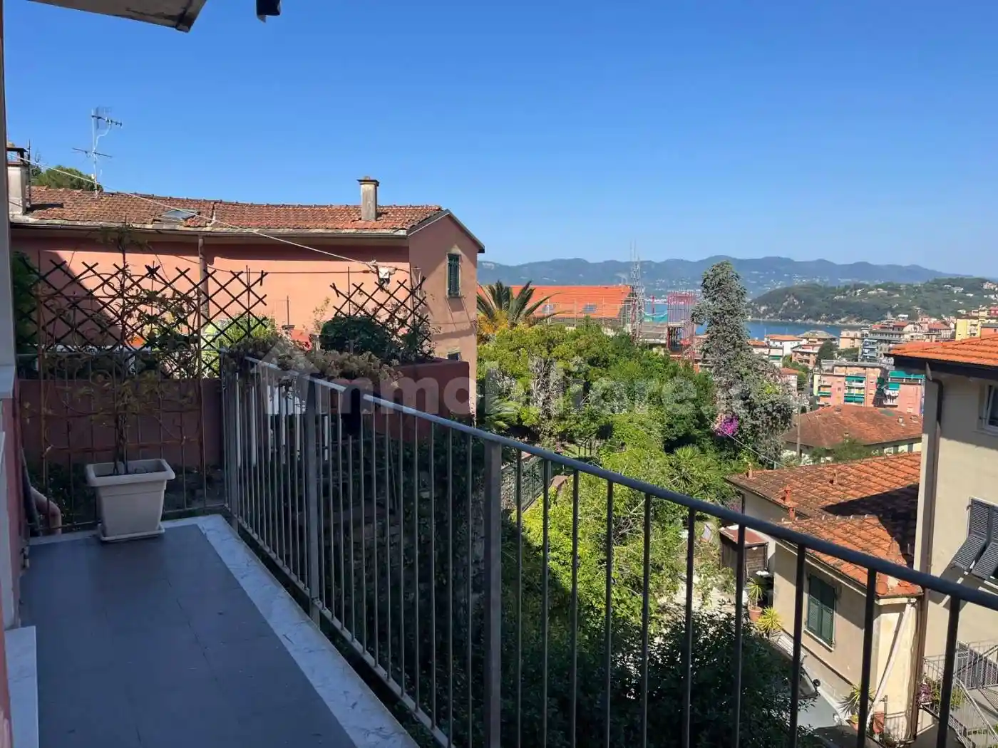 Appartamento in vendita a Lerici
