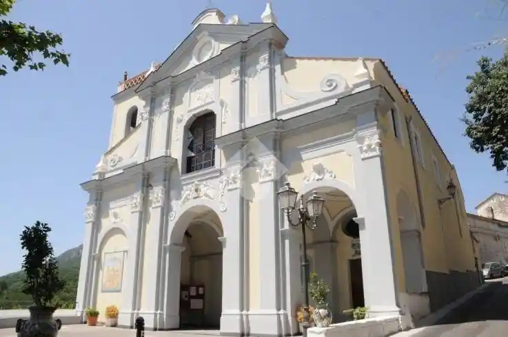 Appartamento in vendita a Vietri sul Mare