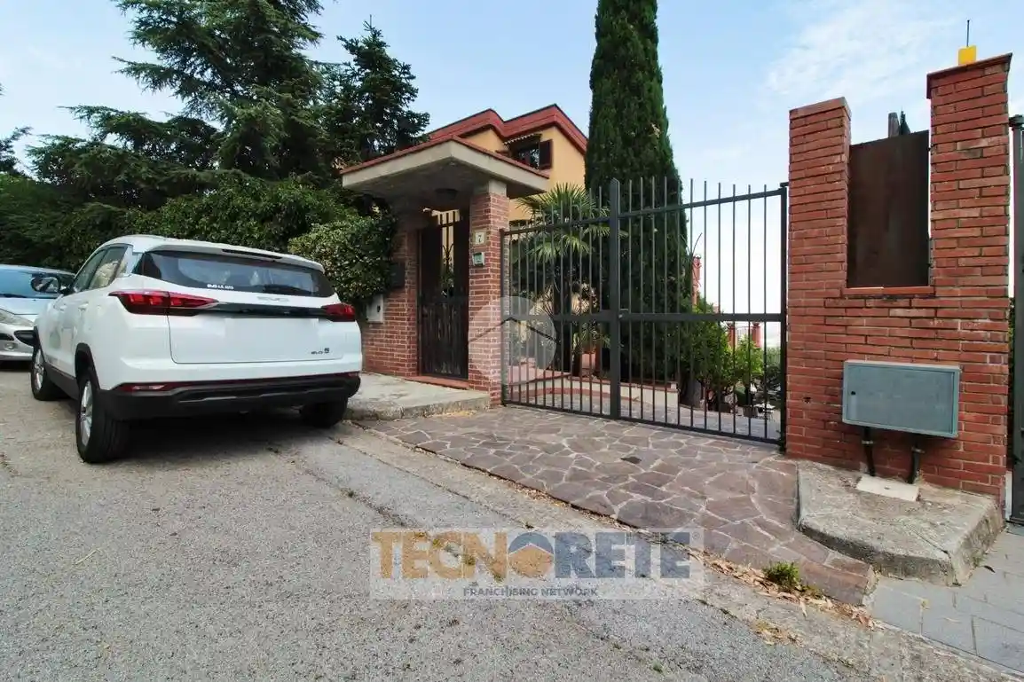 Villa in vendita a Monreale