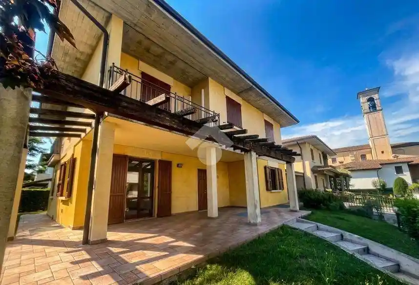 Villa in vendita a Poncarale
