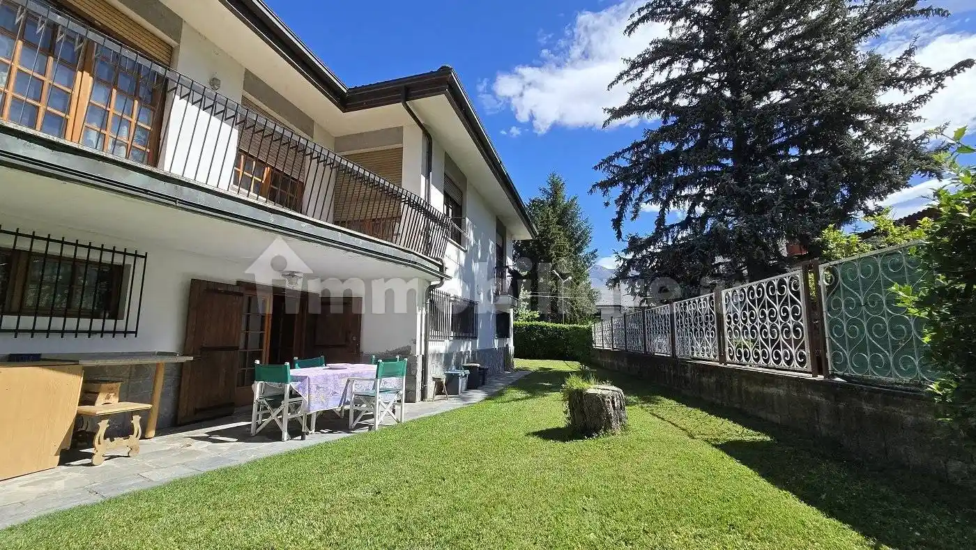 Villa in vendita a Sarre