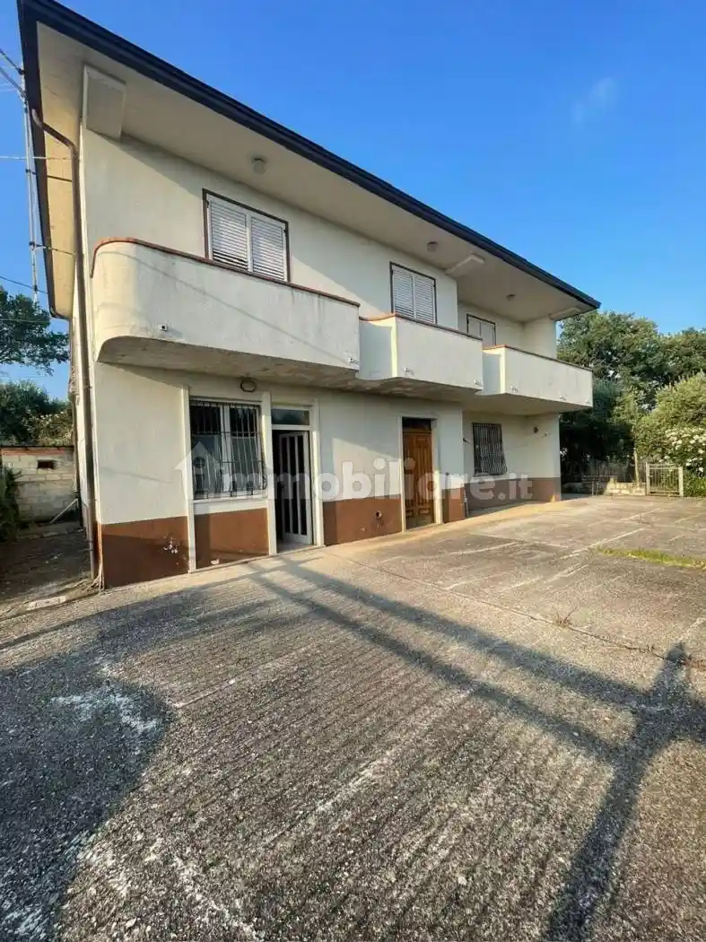 Villa in vendita a Fontanarosa