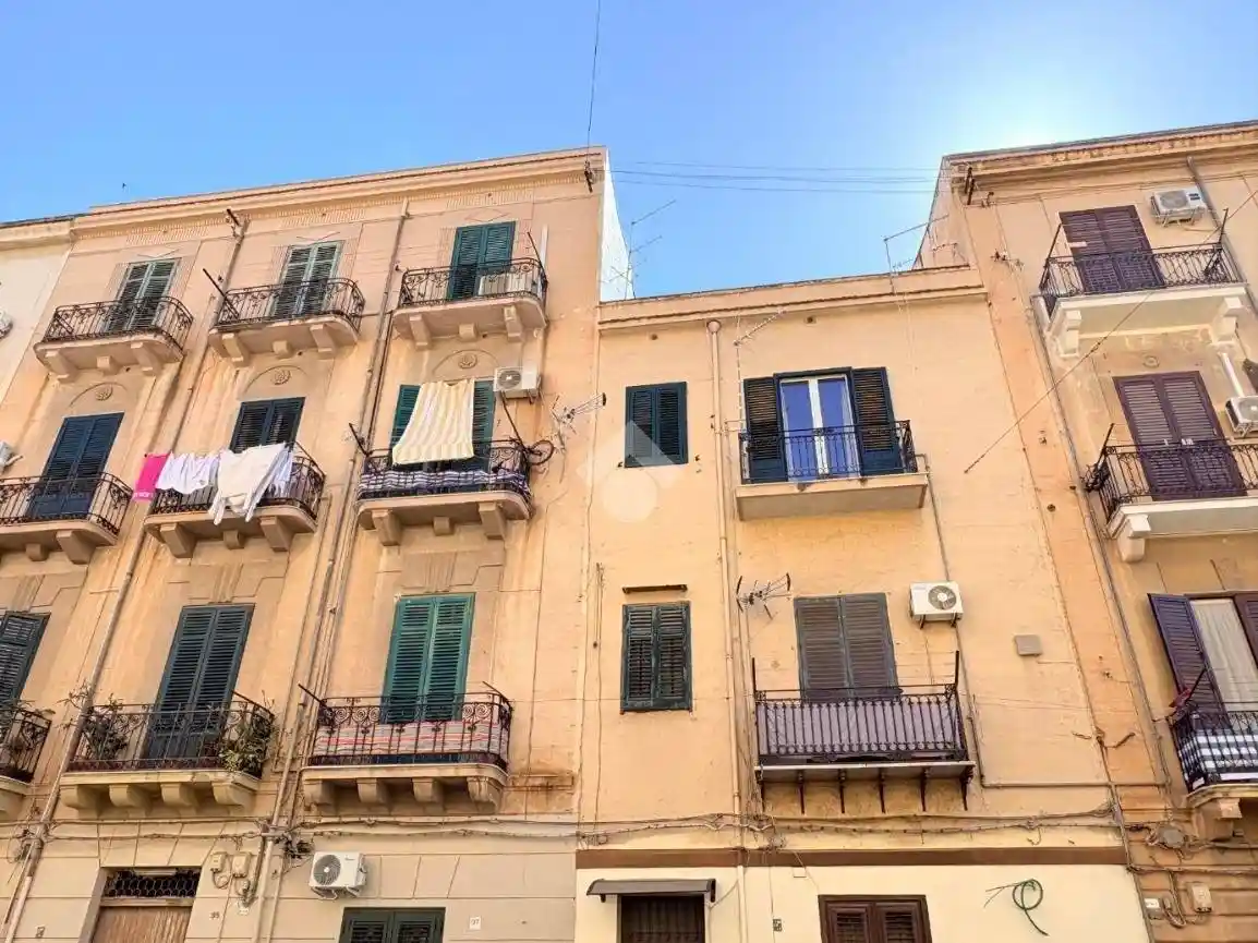 Appartamento in vendita a Palermo