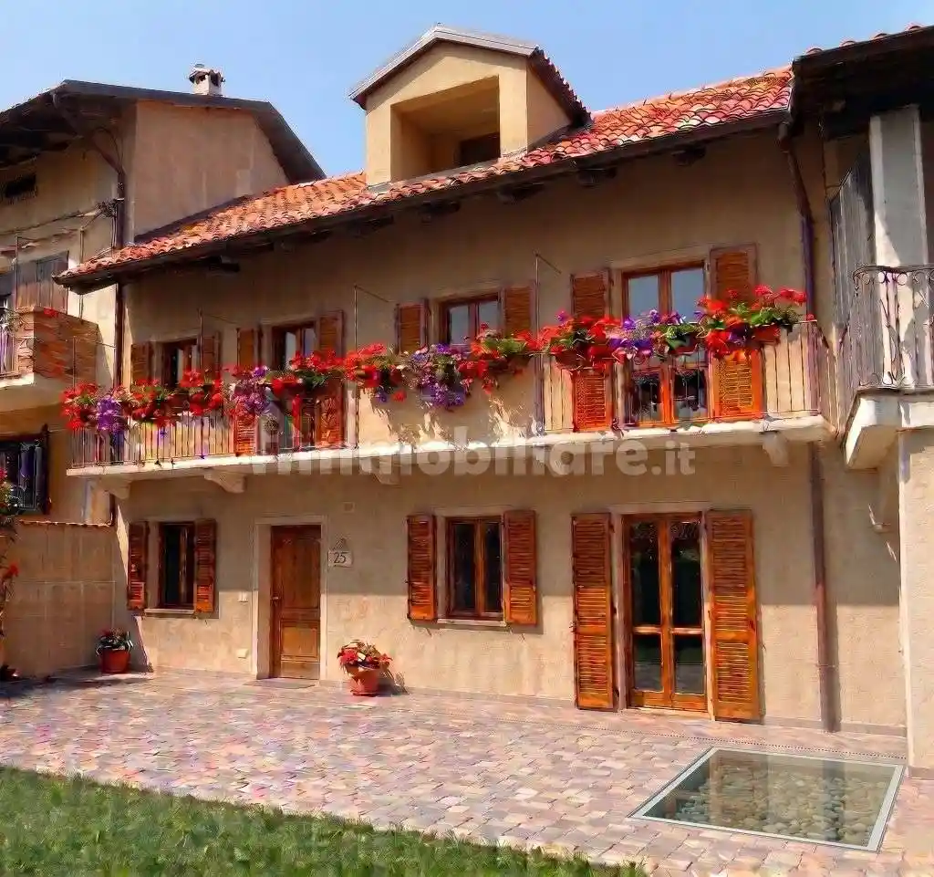 Rustico - Casale in vendita a Verrua Savoia