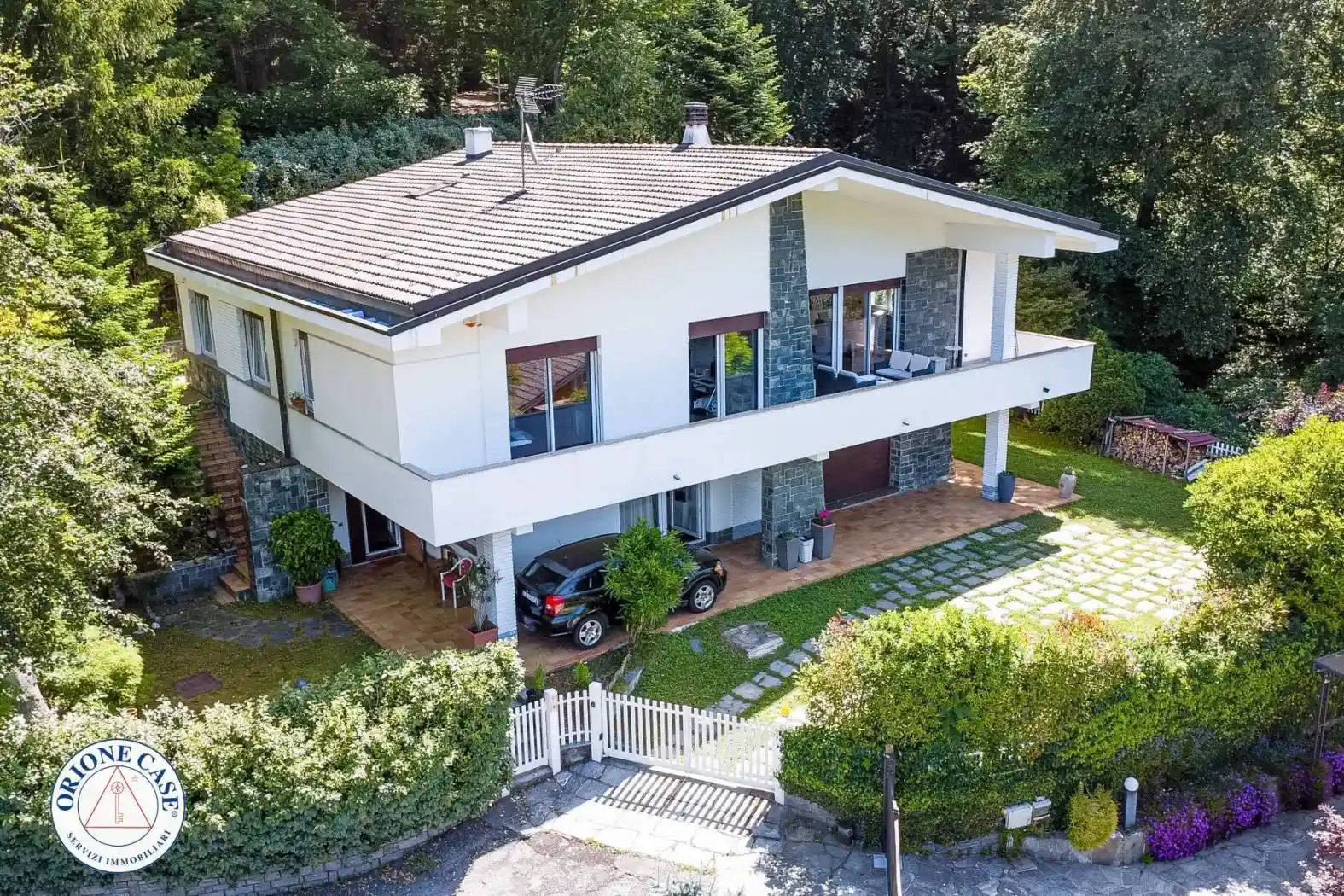 Villa in vendita a Valganna