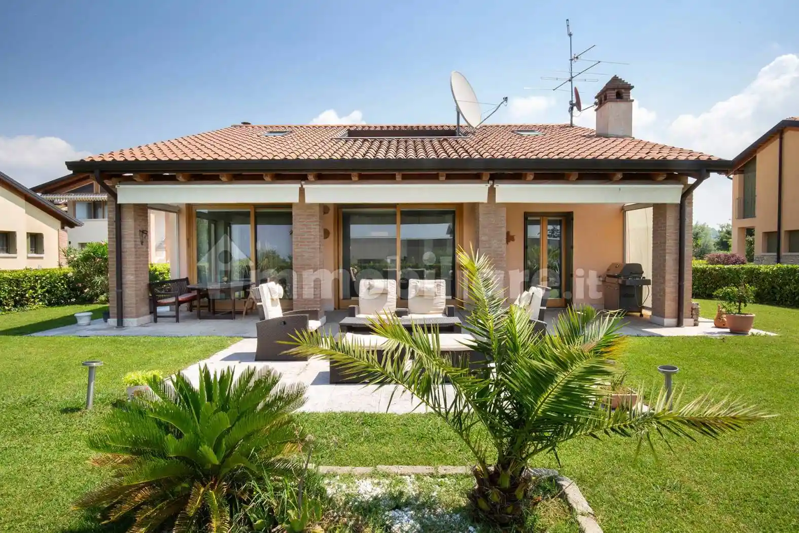 Villa in vendita a Lazise