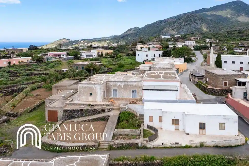 Villa in vendita a Pantelleria