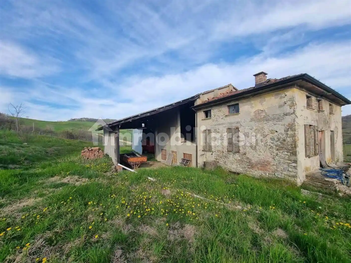 Rustico - Casale in vendita a Piozzano