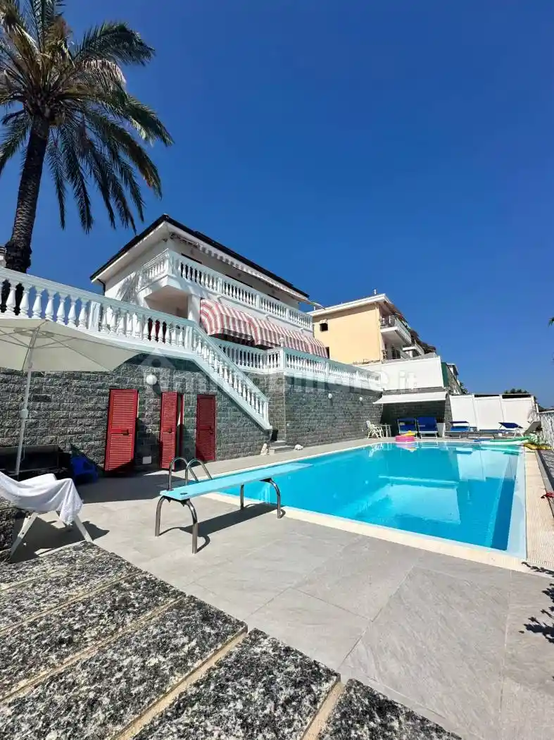 Appartamento in affitto a Sanremo
