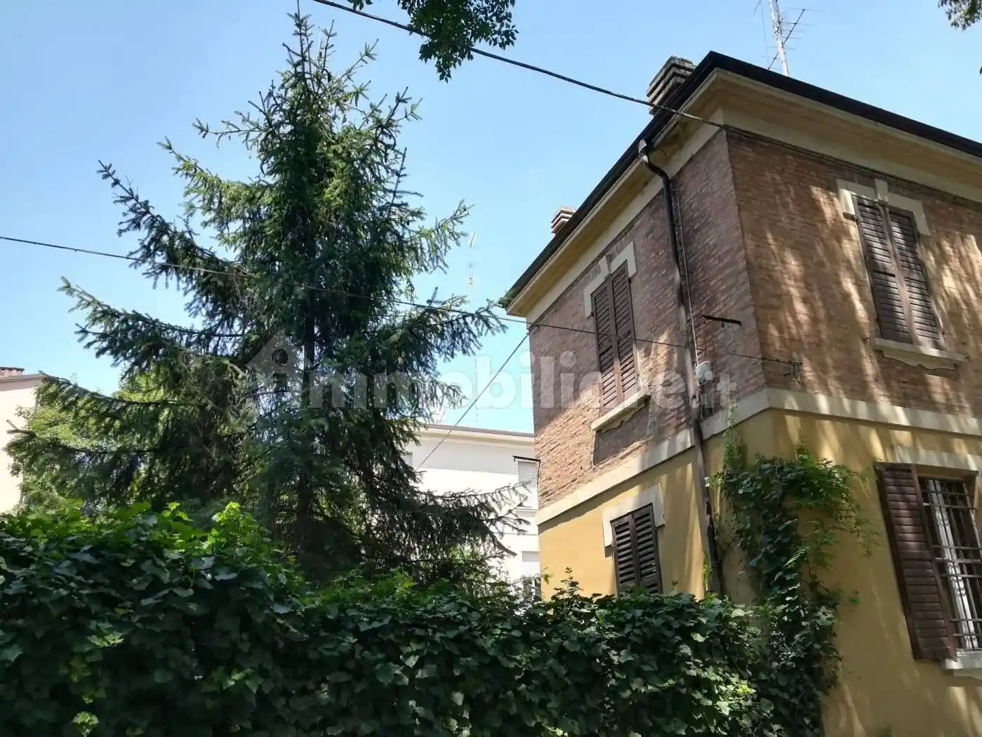 Appartamento in affitto a Modena