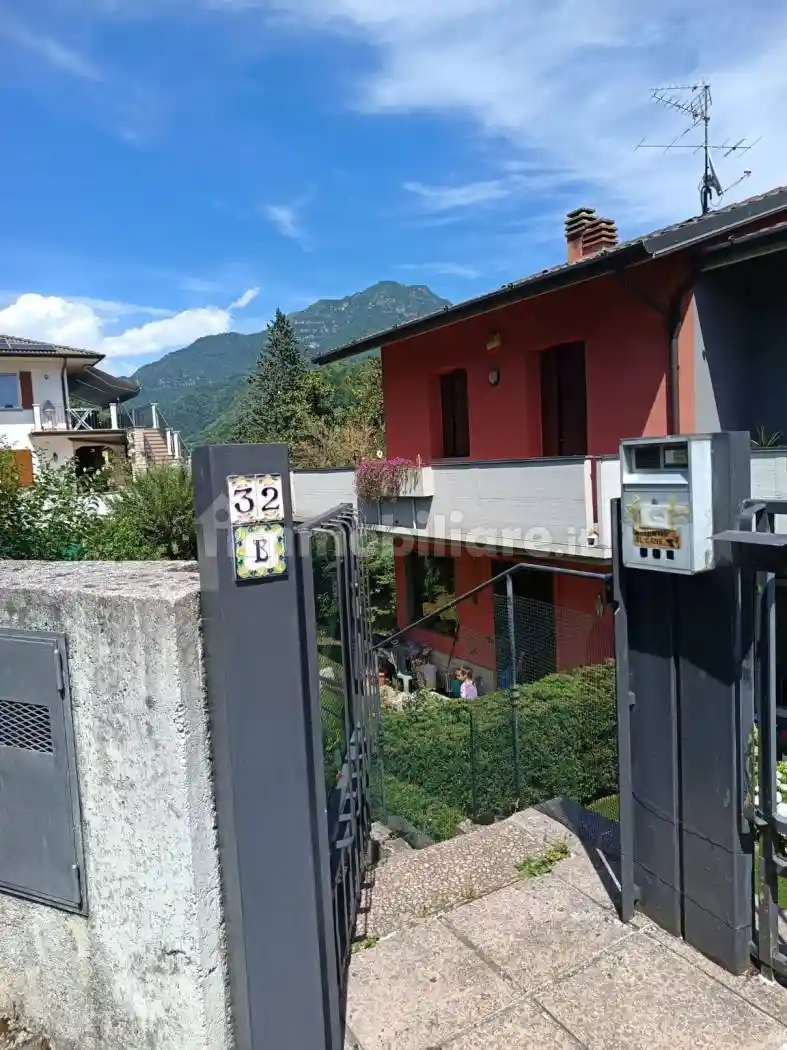 Villetta a schiera in vendita a Marcheno