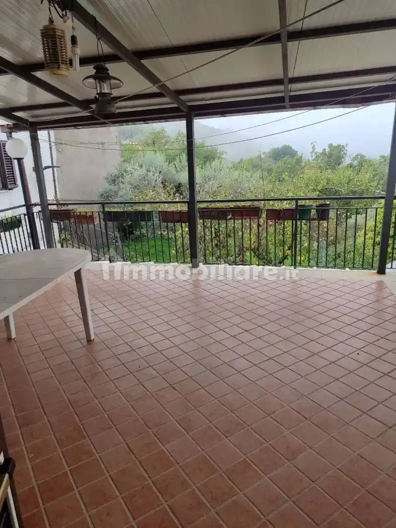 Villa in vendita a Galluccio