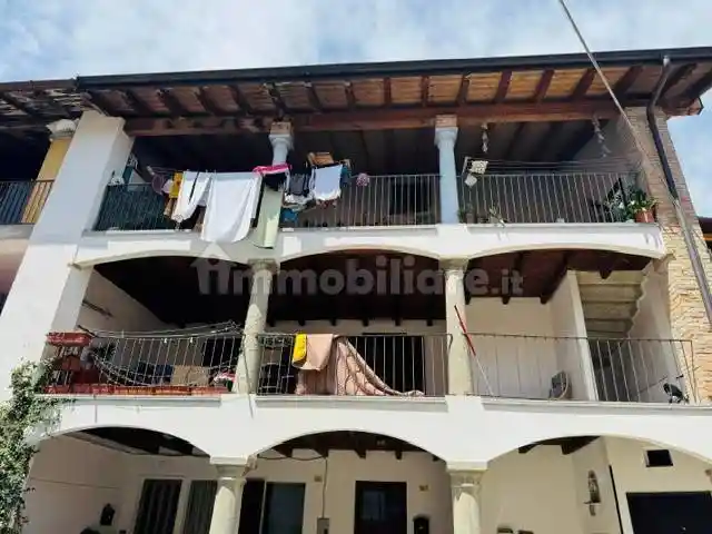 Appartamento in vendita a Albiolo