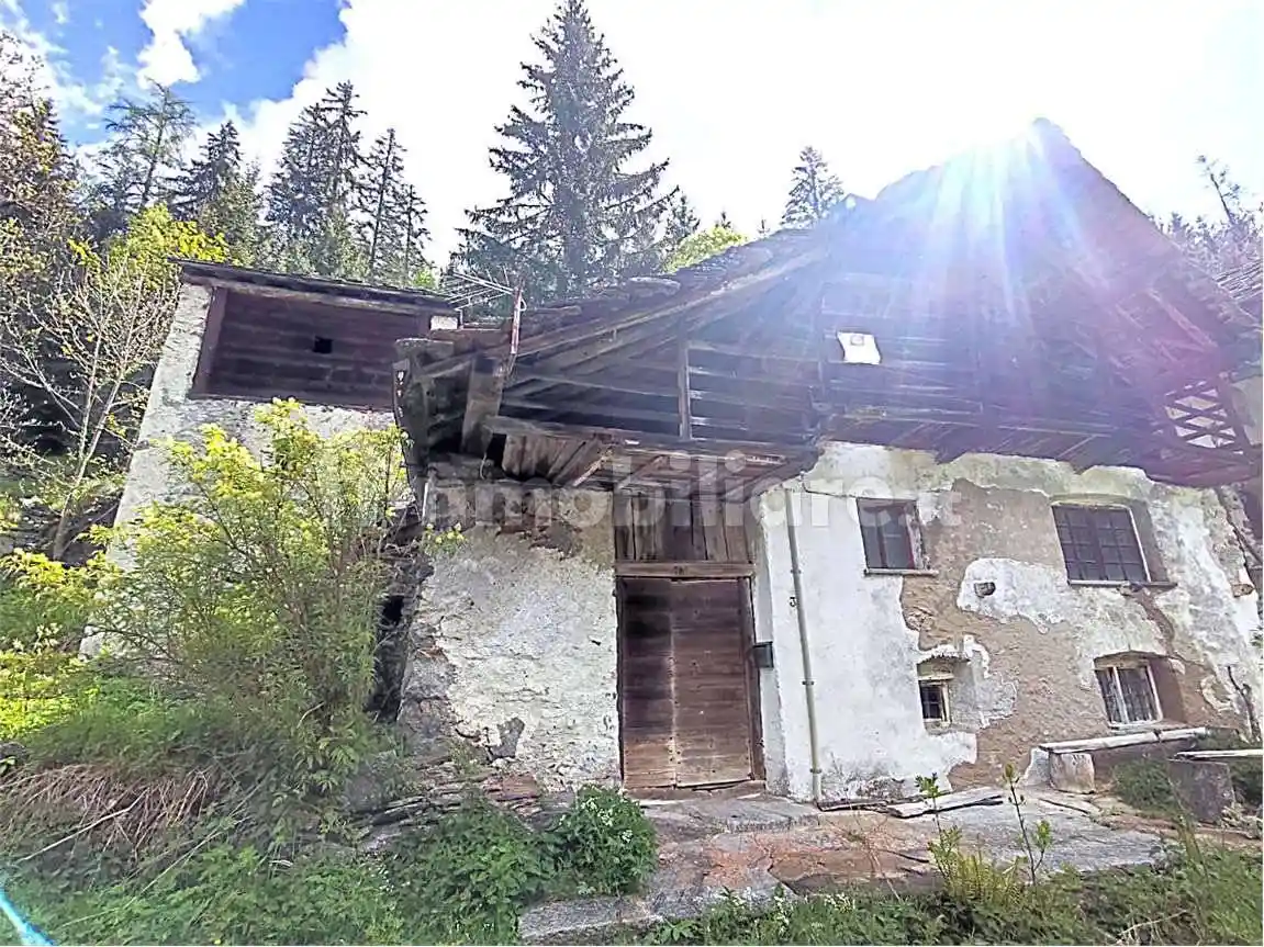 Casa indipendente in vendita a Gressoney-Saint-Jean