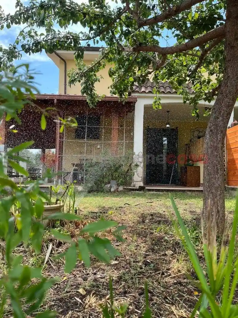 Villa in vendita a Roma
