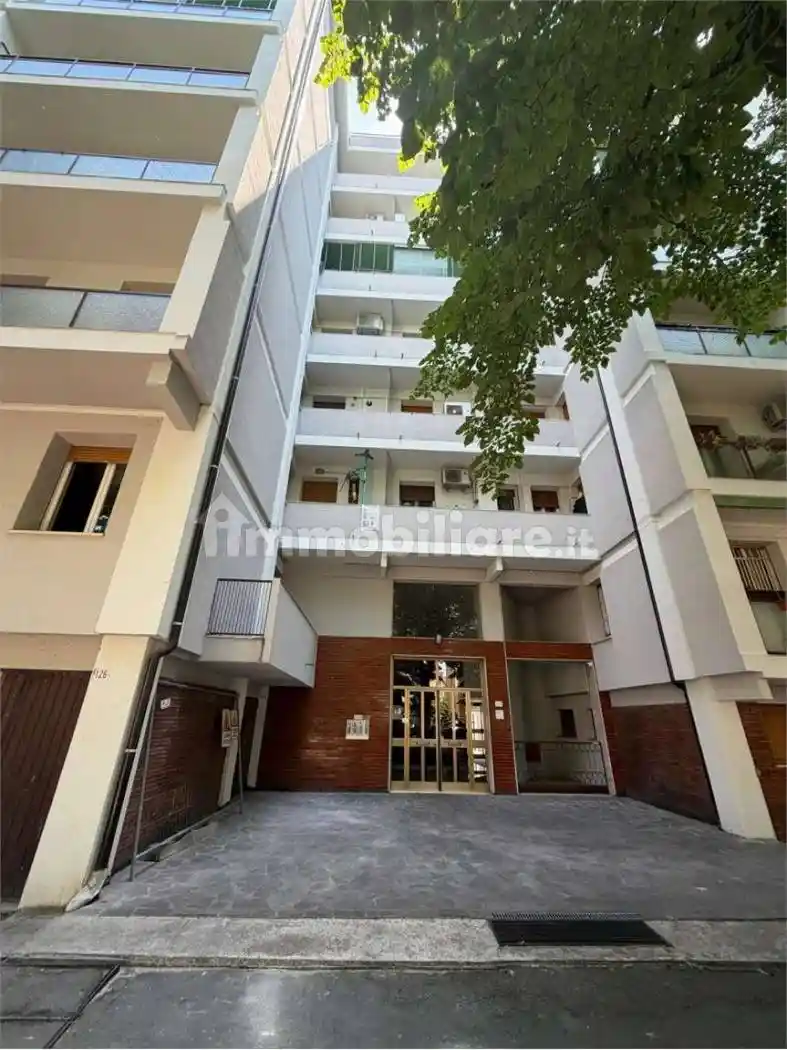 Appartamento in vendita a Modena