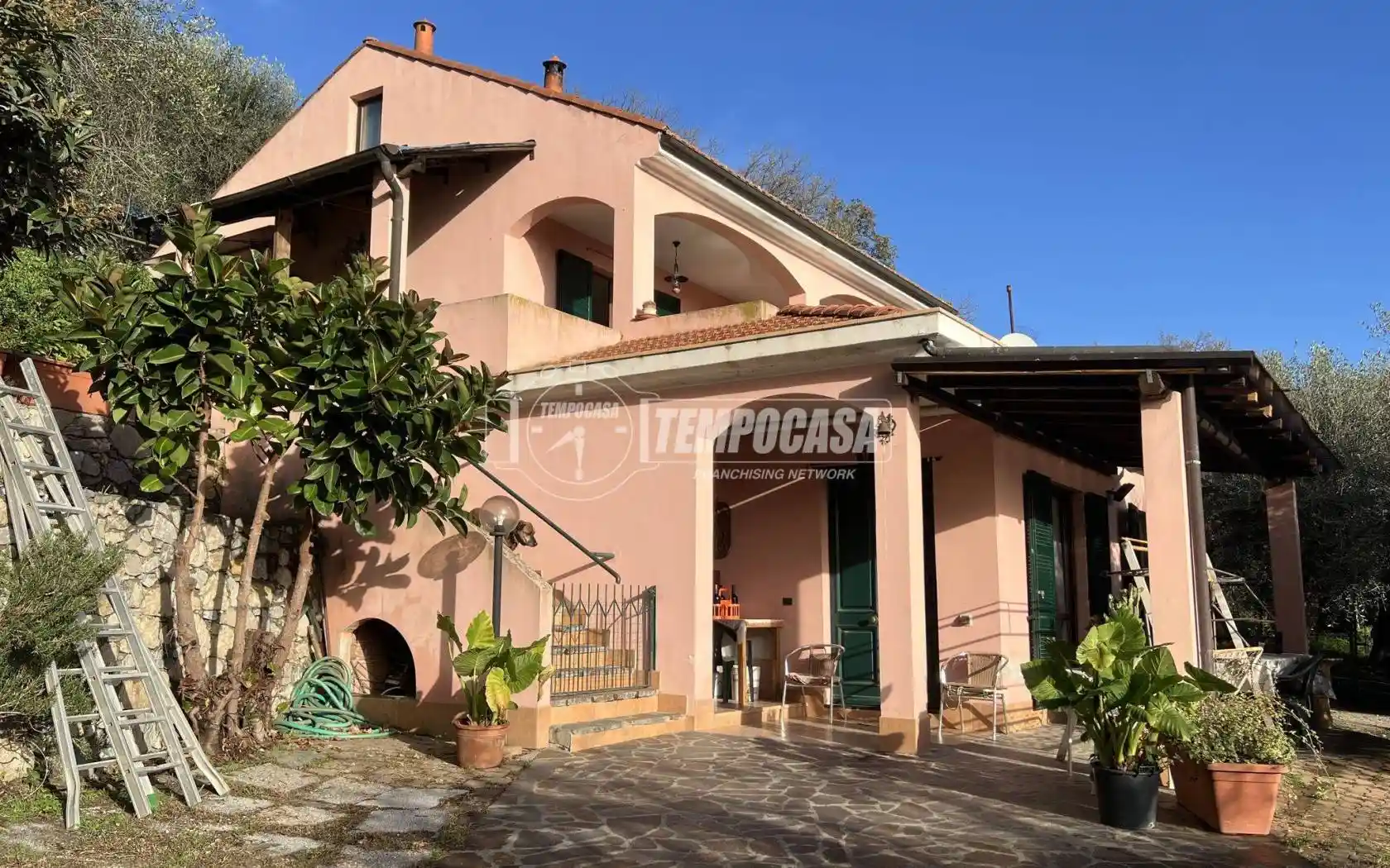 Villa in vendita a Loano