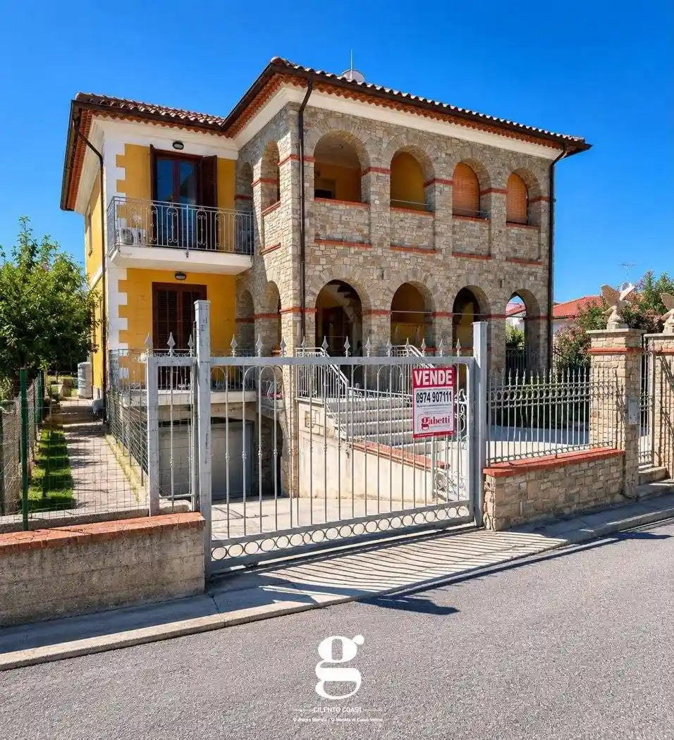 Appartamento in vendita a Pollica