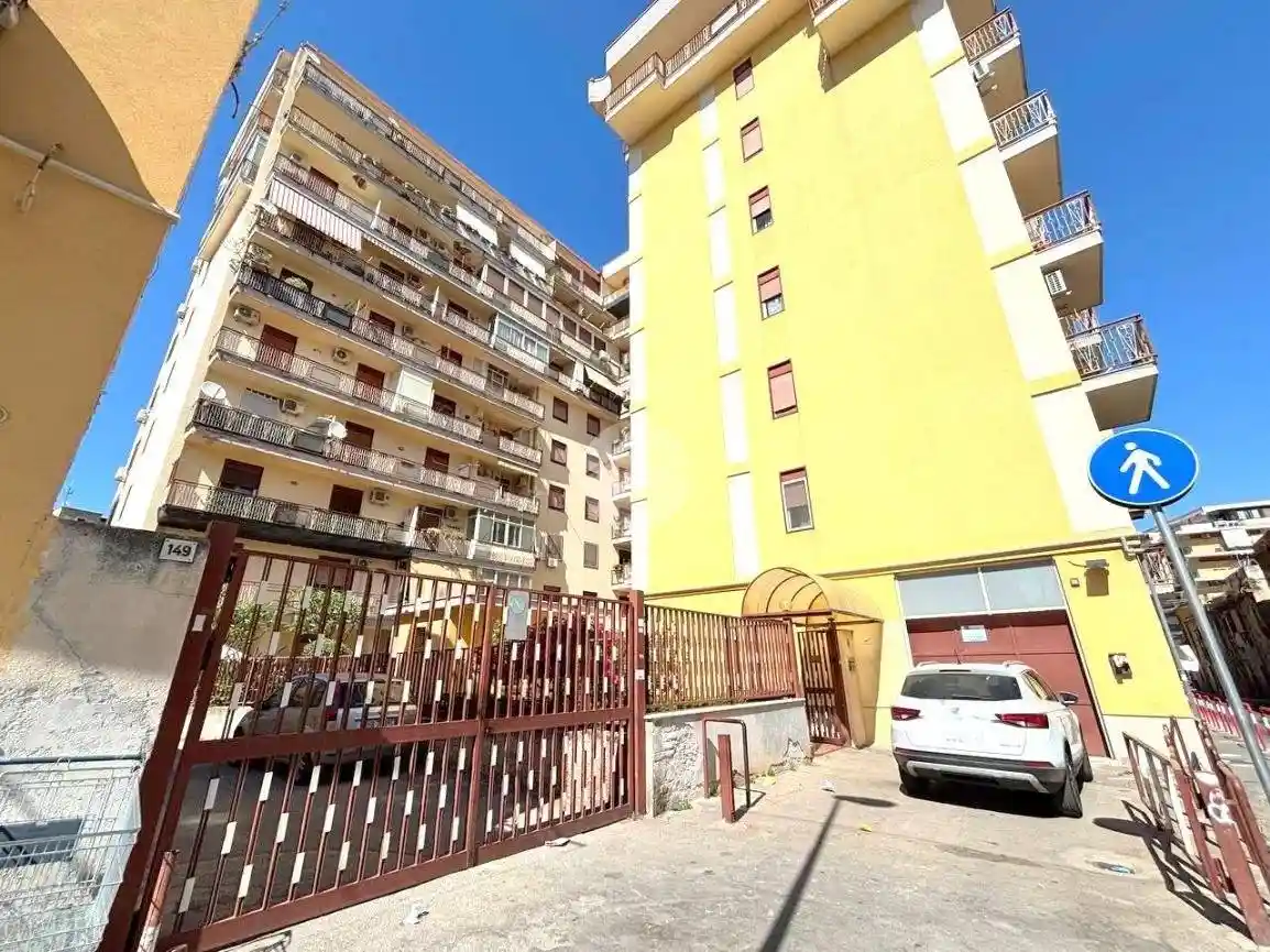 Appartamento in vendita a Palermo