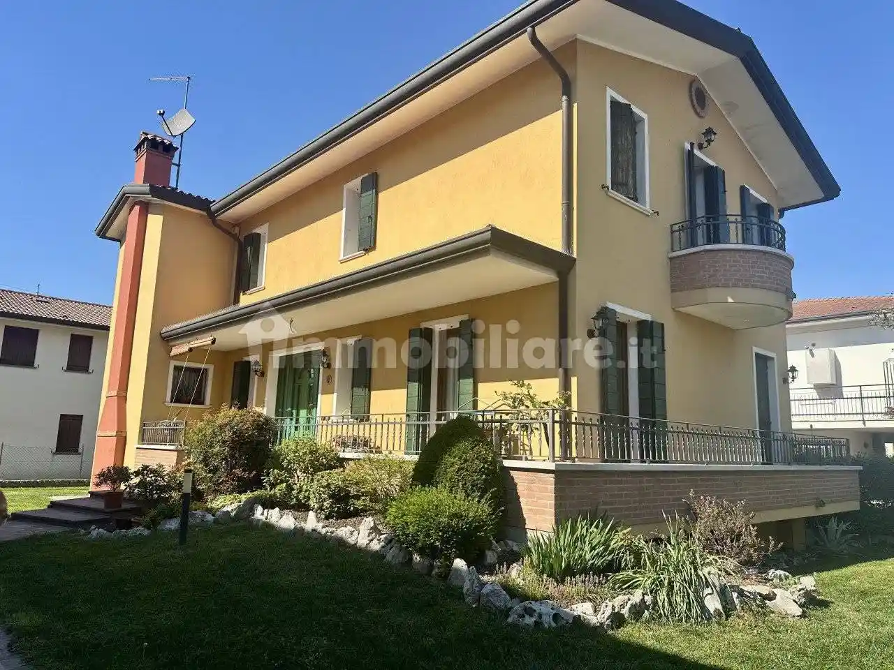 Casa indipendente in vendita a Selvazzano Dentro