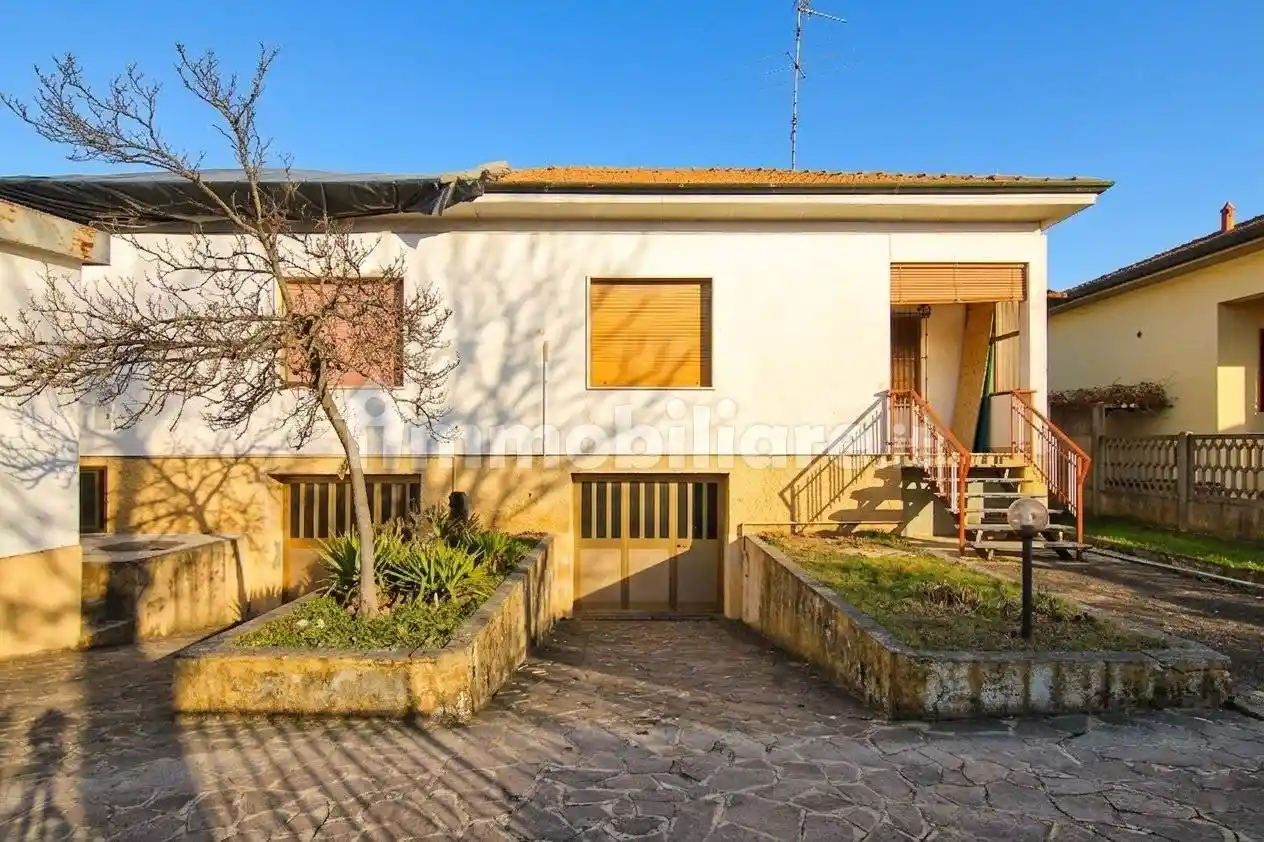 Villa in vendita a Ceriano Laghetto