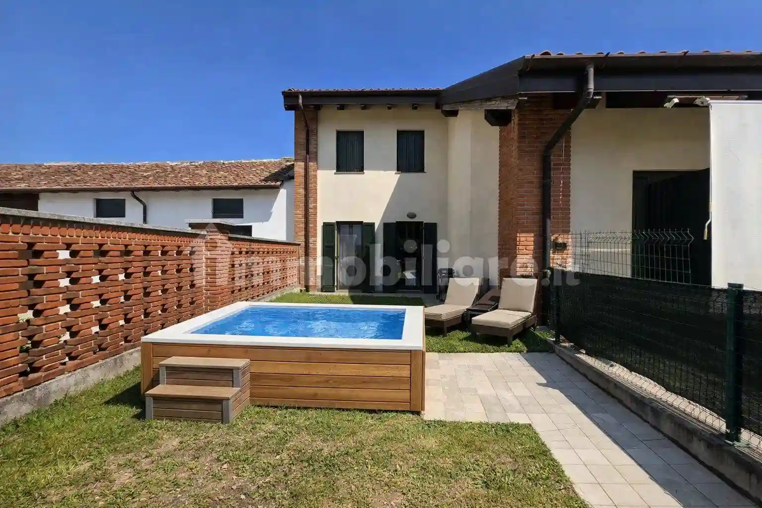 Villetta a schiera - foto 2