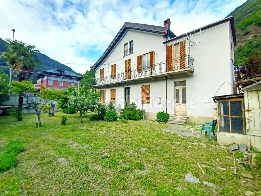 Villa in vendita a Verrès