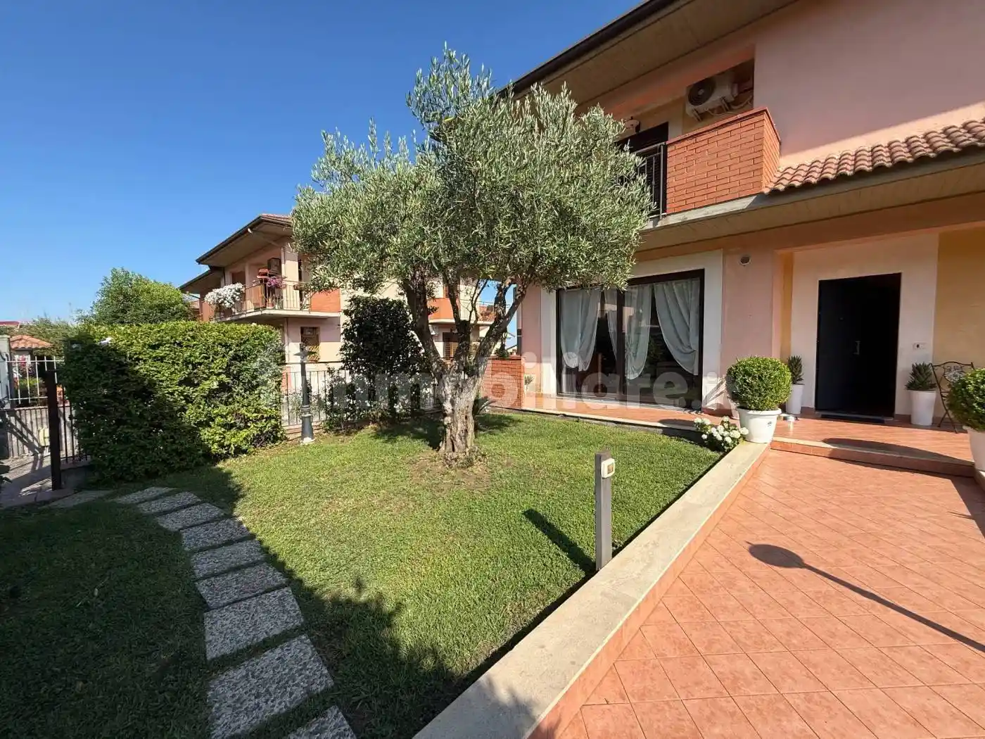 Villa in vendita a Aci Sant'Antonio