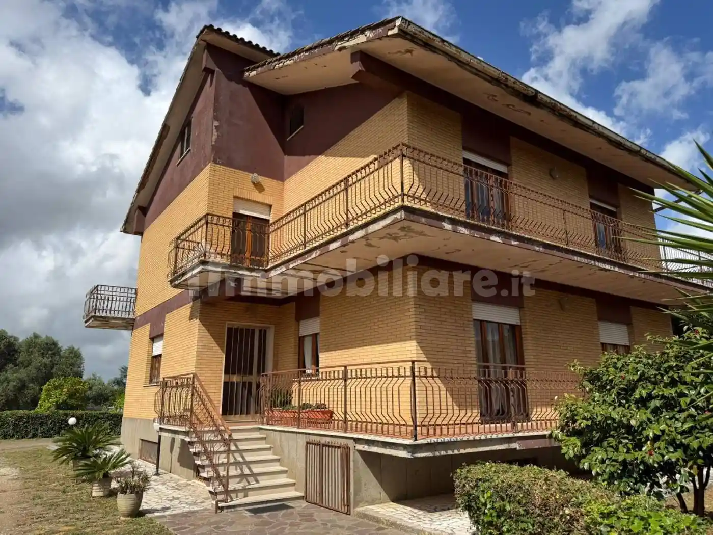 Villa in vendita a Aprilia