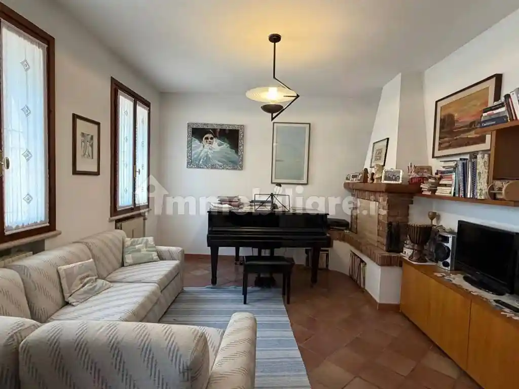 Casa indipendente in vendita a Bagnolo San Vito