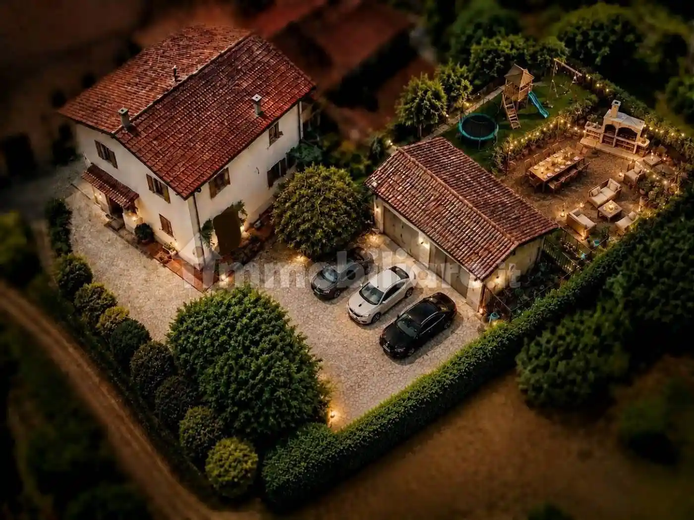 Casa indipendente in vendita a Pistoia