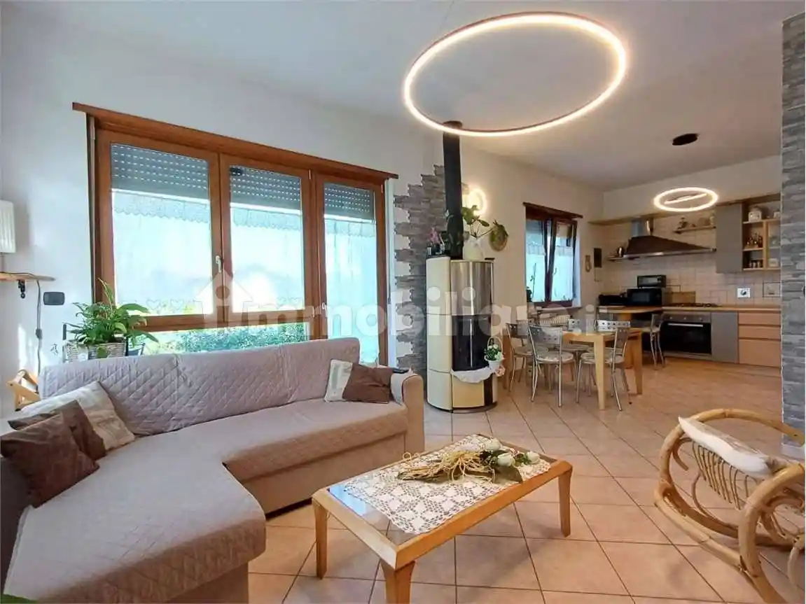 Villa in vendita a San Carlo Canavese