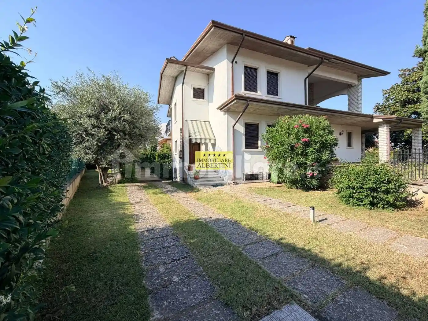 Appartamento in vendita a Villafranca di Verona