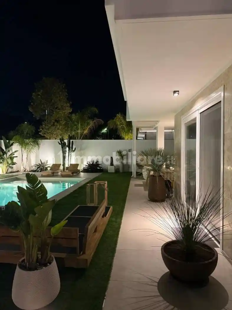 Villa in vendita a Trani
