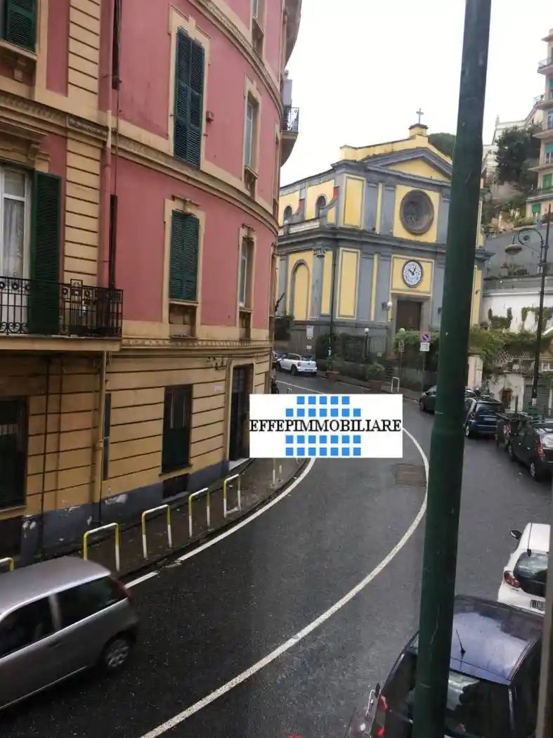 Appartamento in affitto a Napoli