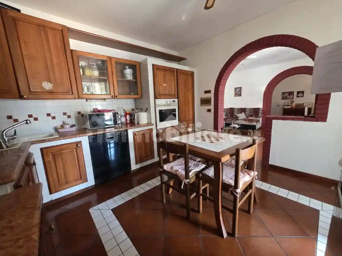 Appartamento in vendita a Paese